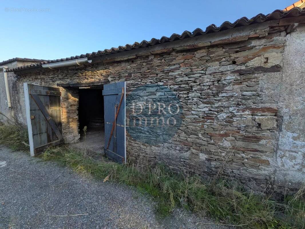 Maison à HAUTE-GOULAINE