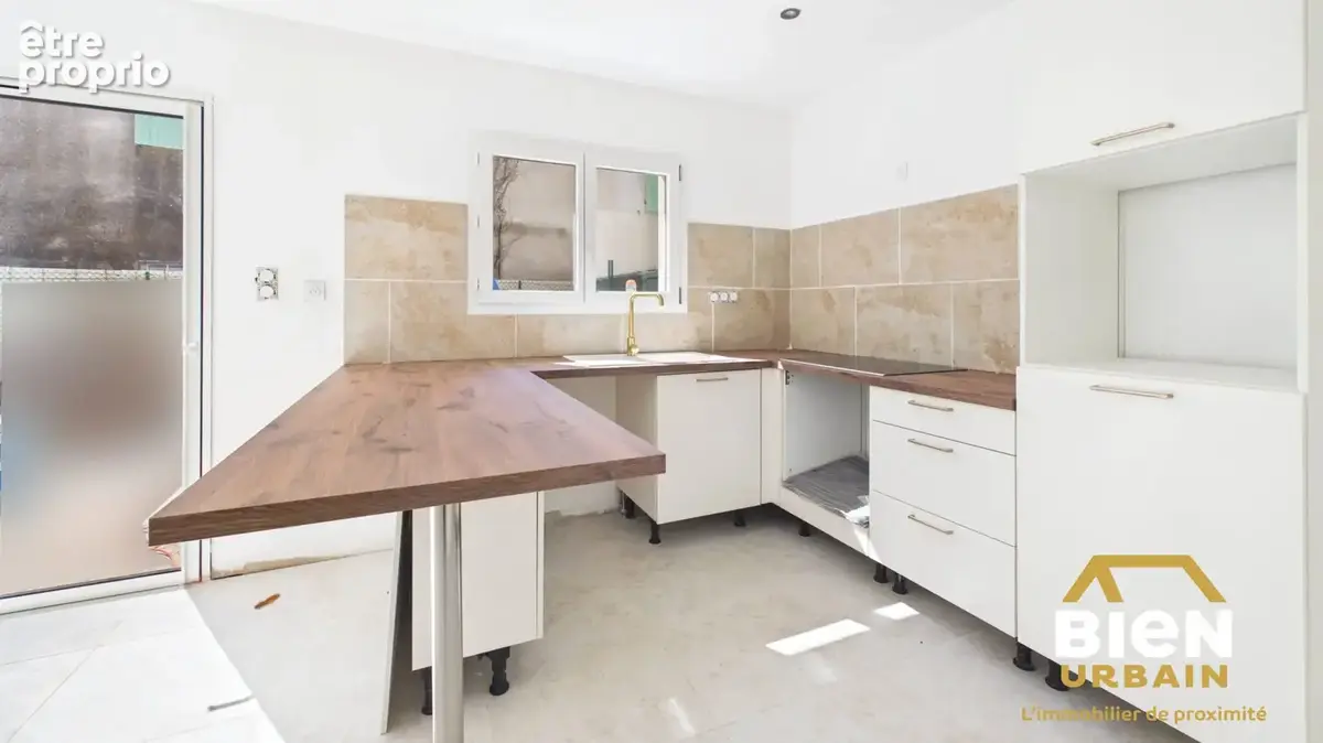 Maison 4 pièces 85 m² à vendre à Garons (30128) - photo 4