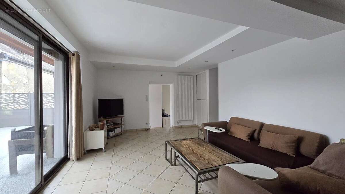 Appartement à AIX-LES-BAINS