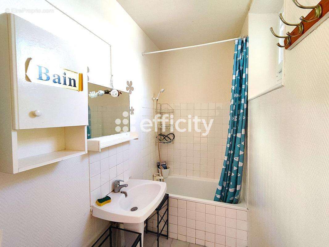 Appartement à SAINT-DENIS