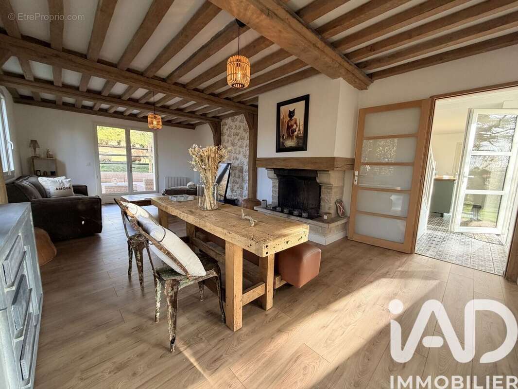 Photo 3 - Maison à SAINT-MARTIN-AUX-CHARTRAINS