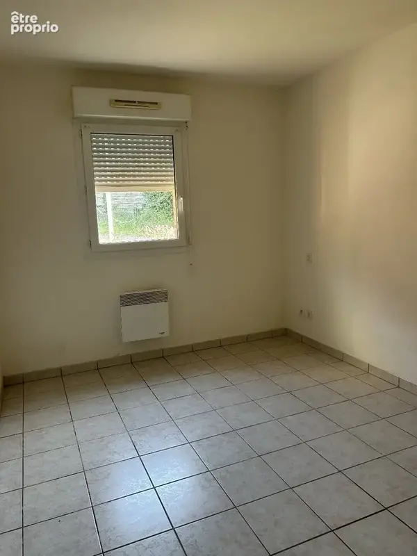 Appartement T2 - Saint-Pierre-du-Mont - LIBRE - photo 2