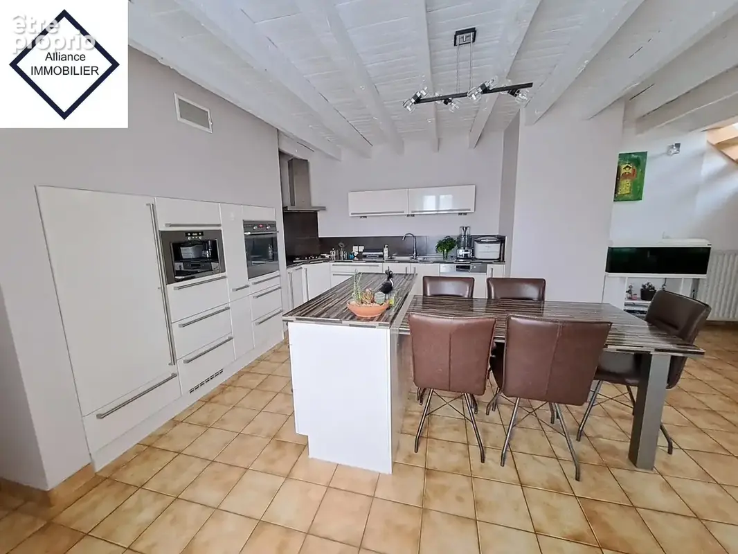 Maison 8 pièces 169 m² à vendre à Montauban-De-Bretagne (35360) - photo 8