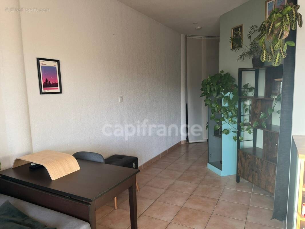 Appartement 2 pièces 43 m² · à La Ciotat · 43 m² · 210 000 €