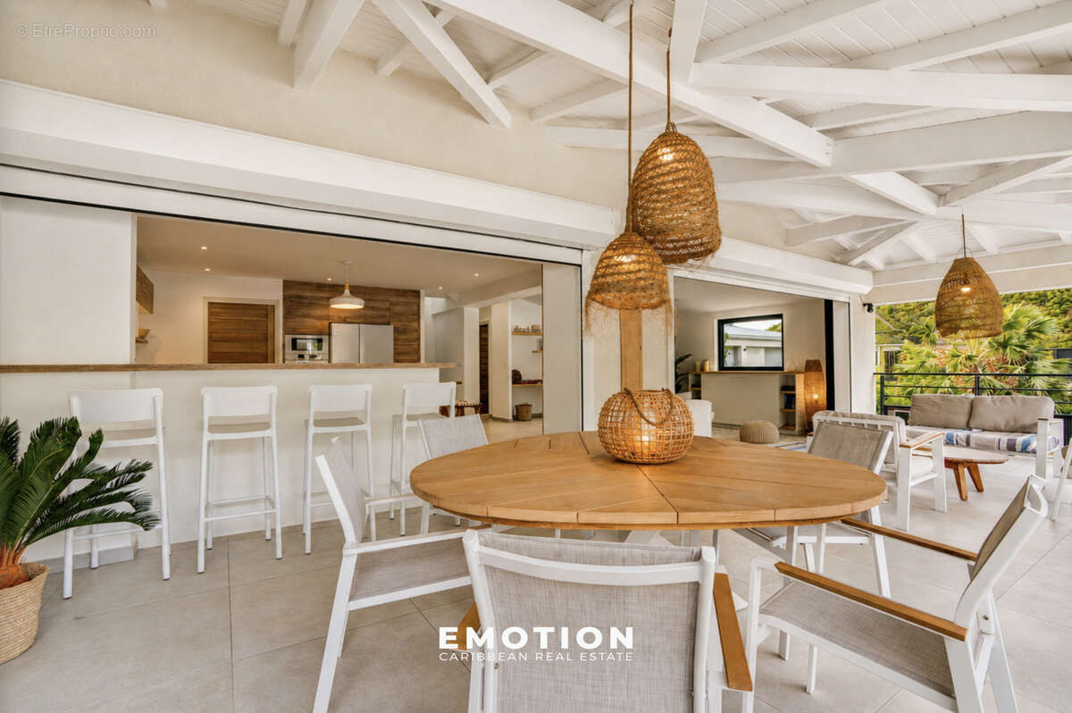 Duplex 140m2 - T3 - Vue marina Anse Marcel - photo 4