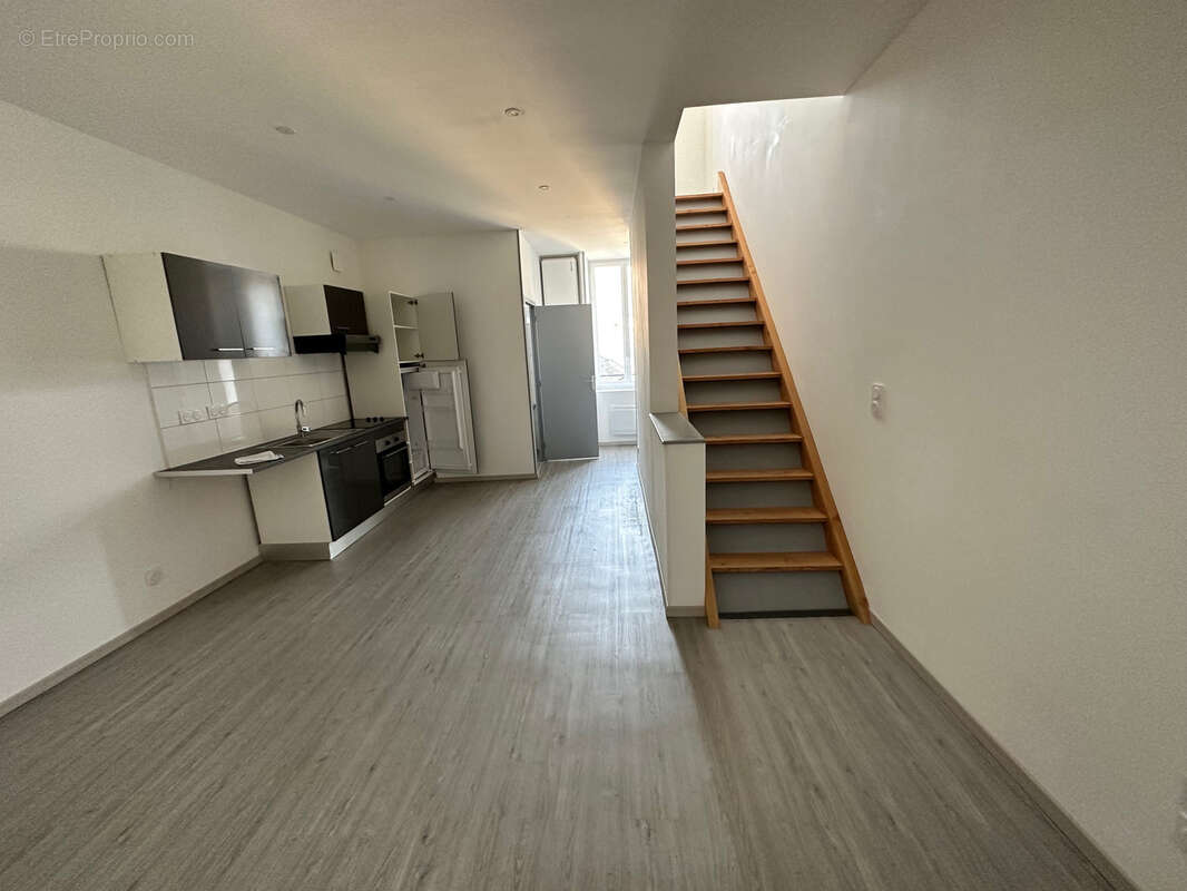 Appartement à LA FERTE-MACE