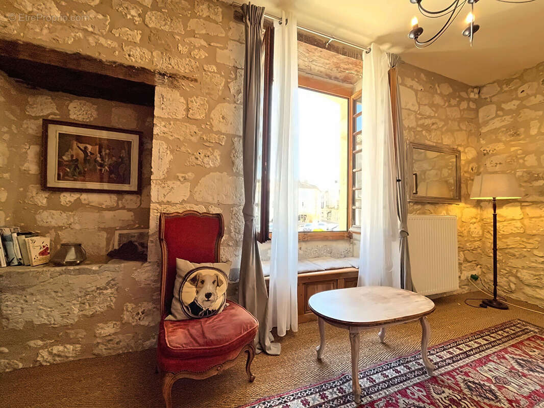 Belle Maison de Village du 14e siècle - photo 8