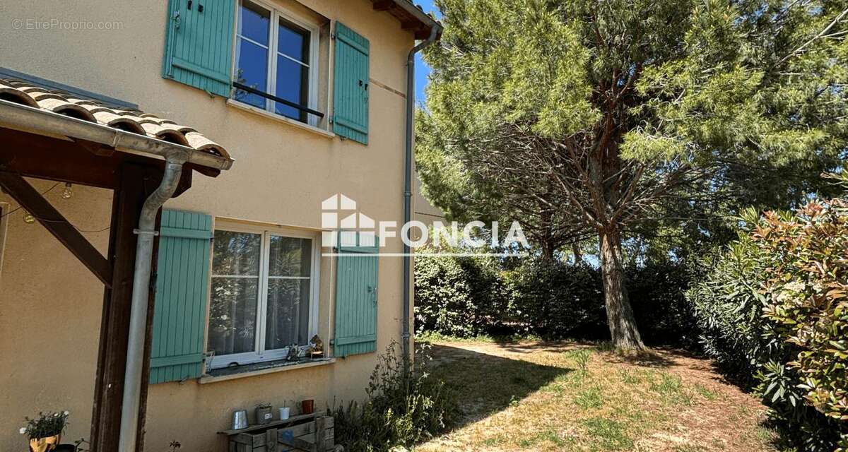 F MARTINEZ 0616831O69 Pavillon en copropriété situé dans une résidence avec piscine et cadre verdoyant. Loué 850 €/mois jusqu’au - photo 9