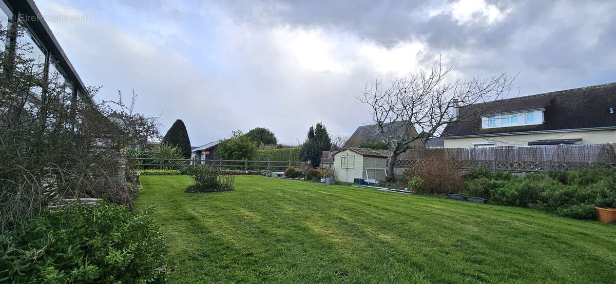 Maison à VIERVILLE-SUR-MER