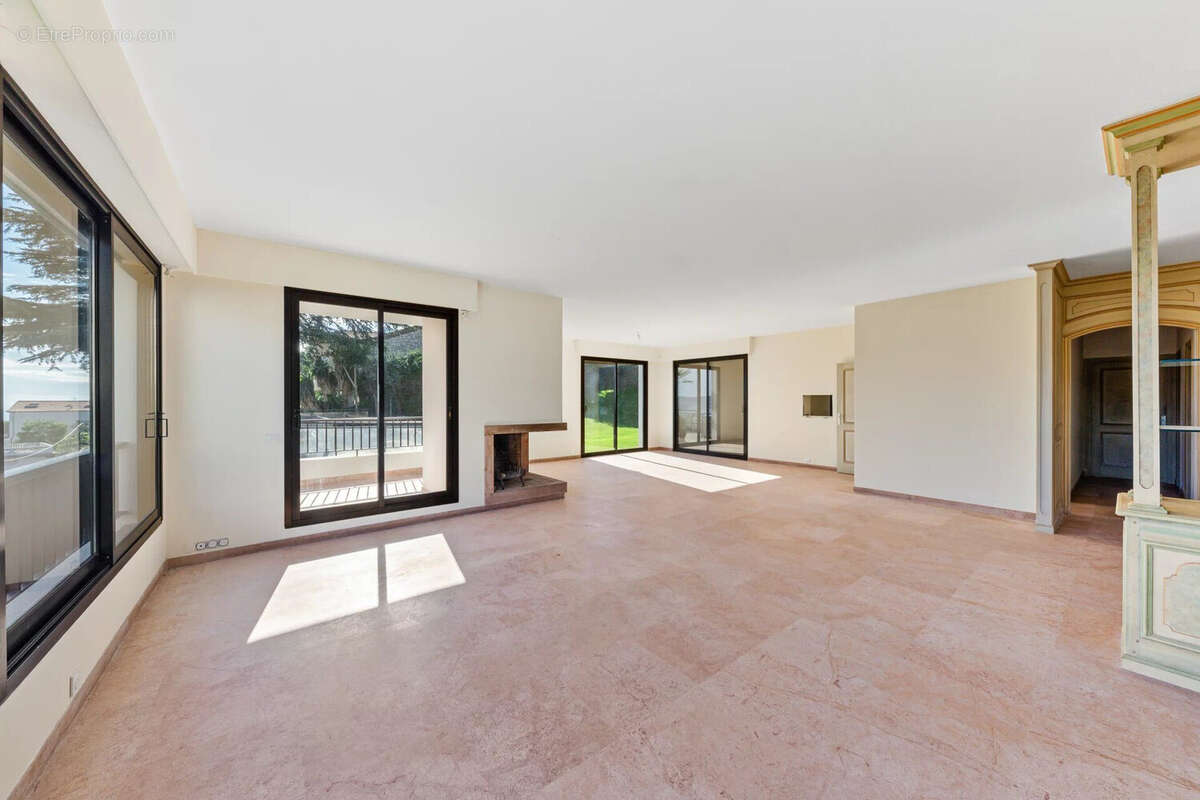 Maison 302 m² à Nice  - photo 9