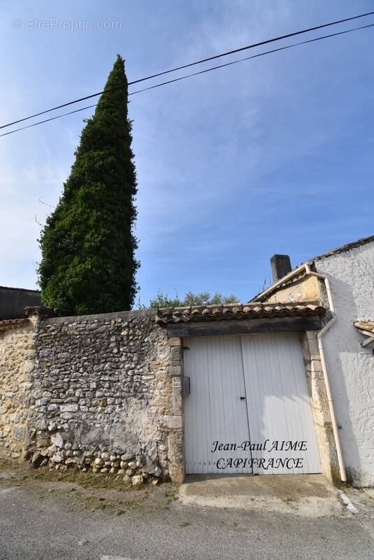 Maison à SAINT-MARCEL-D'ARDECHE