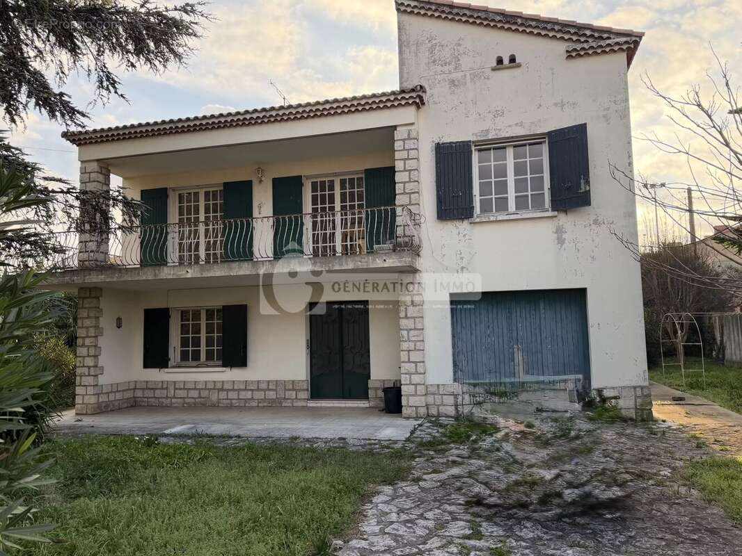 Maison à ARLES