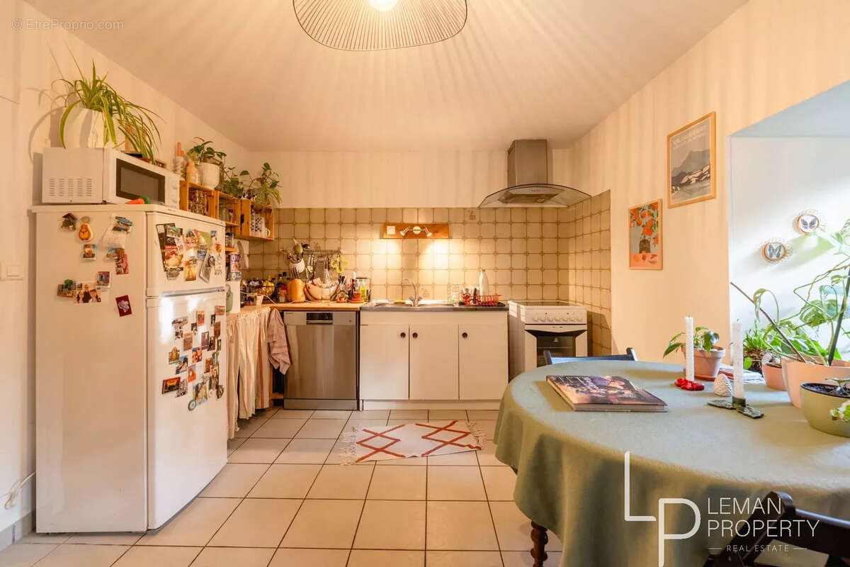 Maison à LESCHERAINES