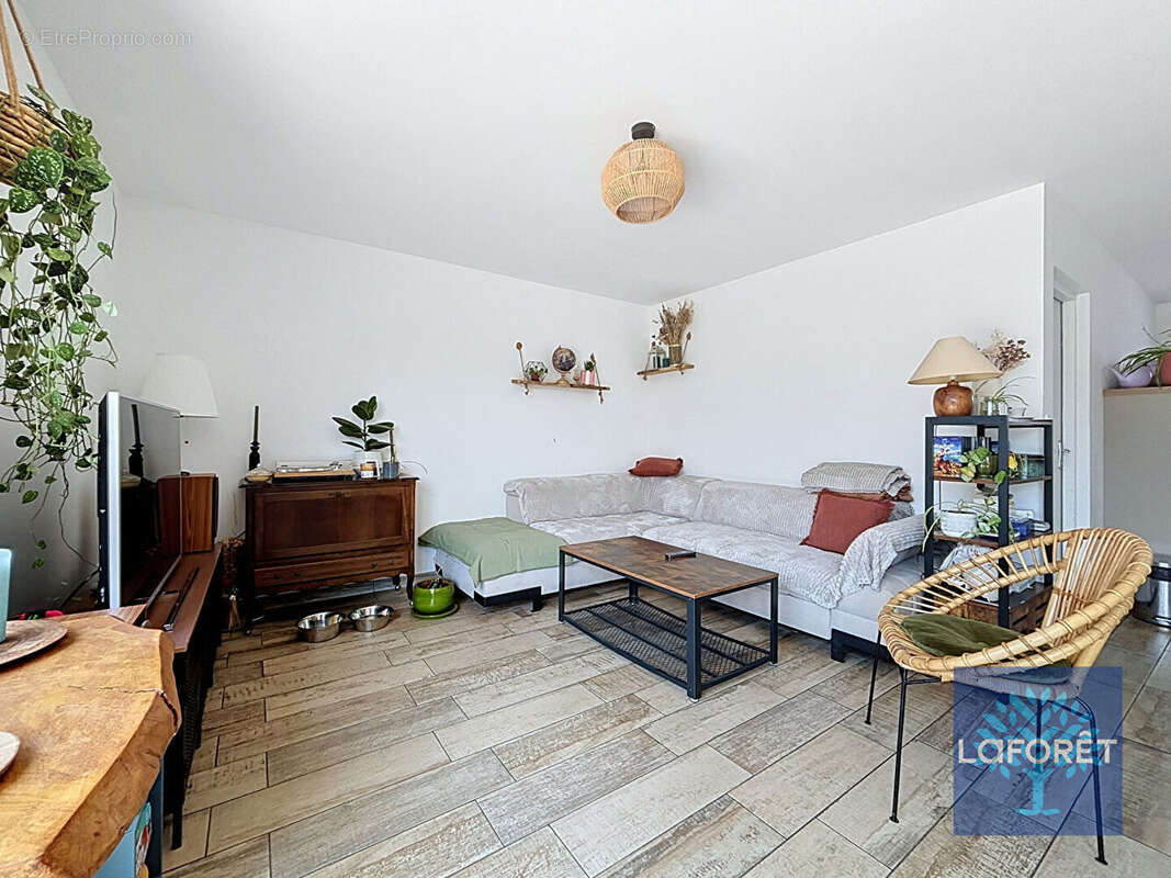 Maison de plain-pied récente - la ferrière - photo 4