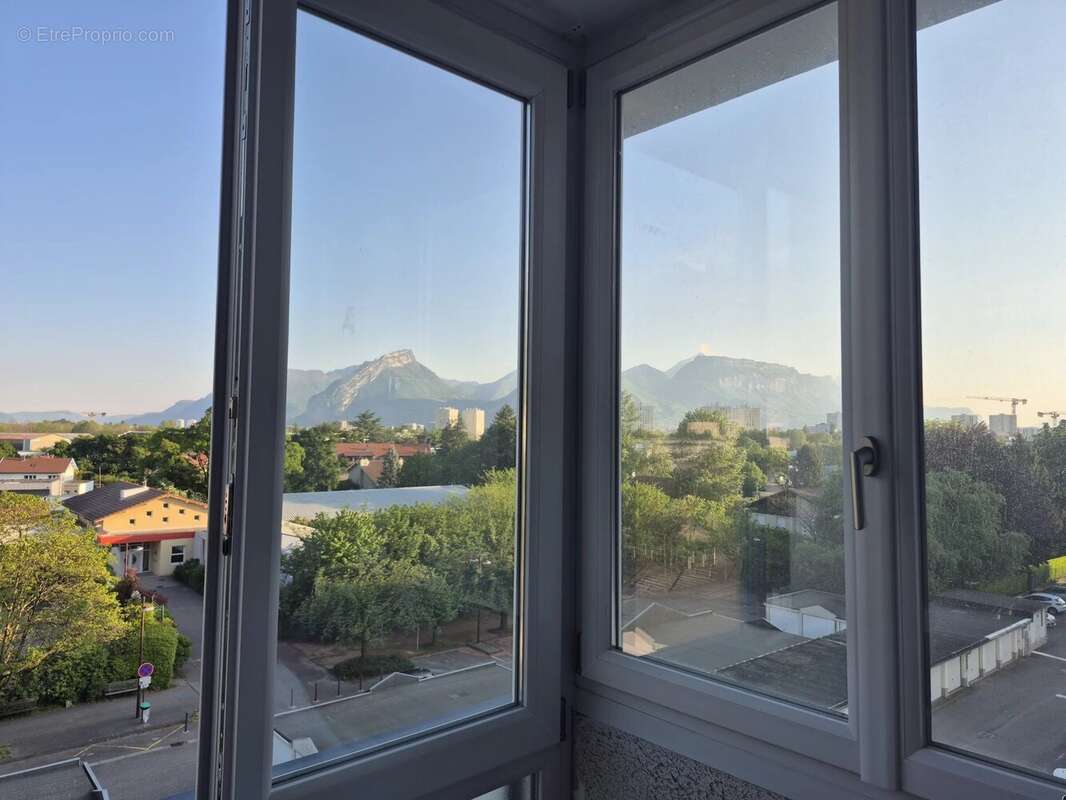 Appartement à ECHIROLLES