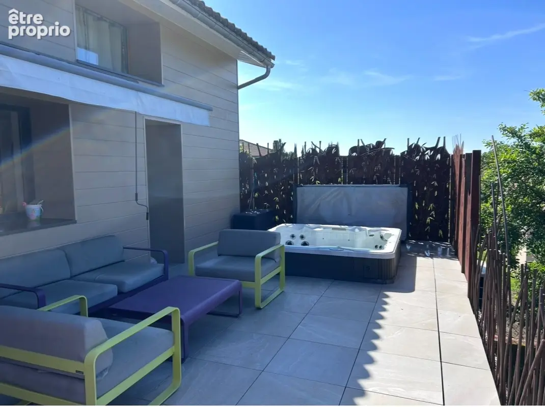 Maison avec terrasse et jardin - photo 18