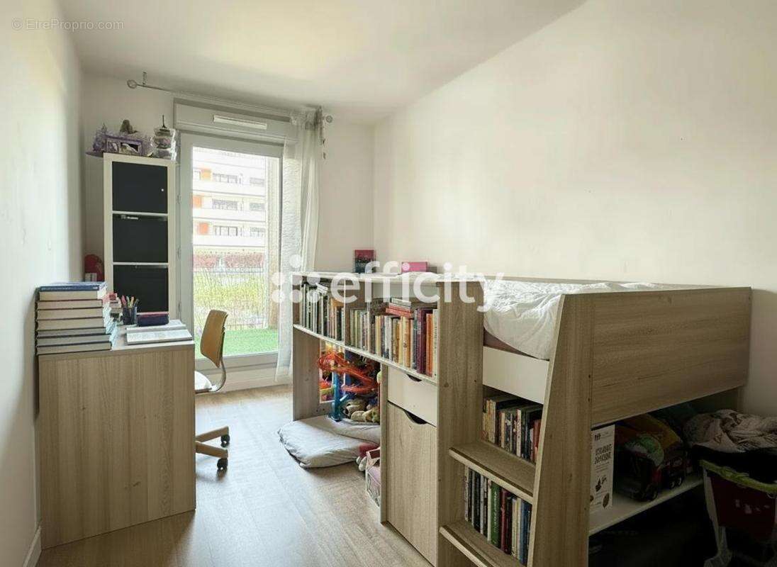 Appartement à ROMAINVILLE