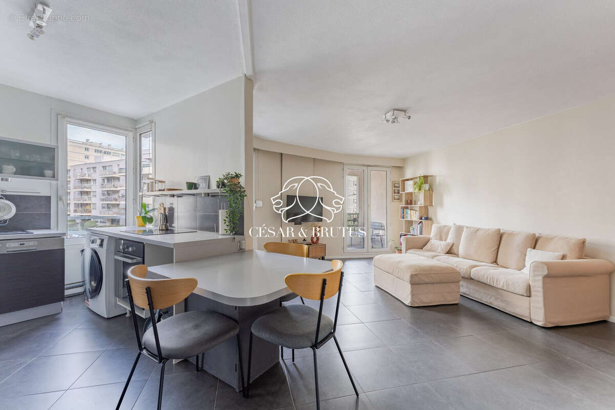 Appartement 71 m² à Lyon-7e  - photo 6