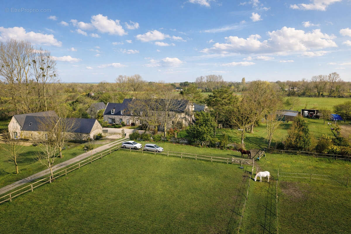 Maison à BLAINVILLE-SUR-MER