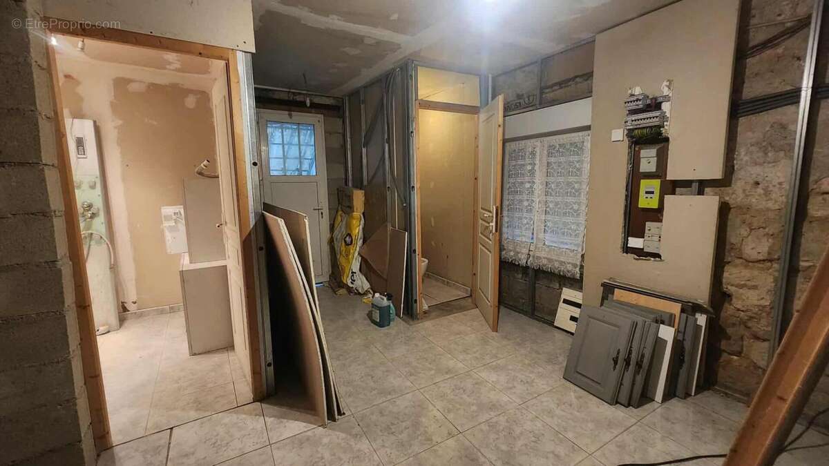 Maison à COUCY-LA-VILLE