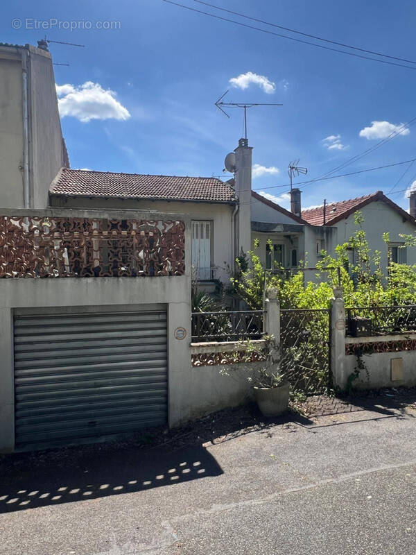 Maison à MONTREUIL