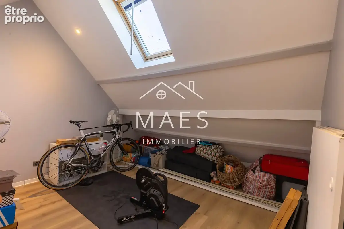 LOMPRET - Charmante maison avec 3 chambres, bureau et jardin - photo 15