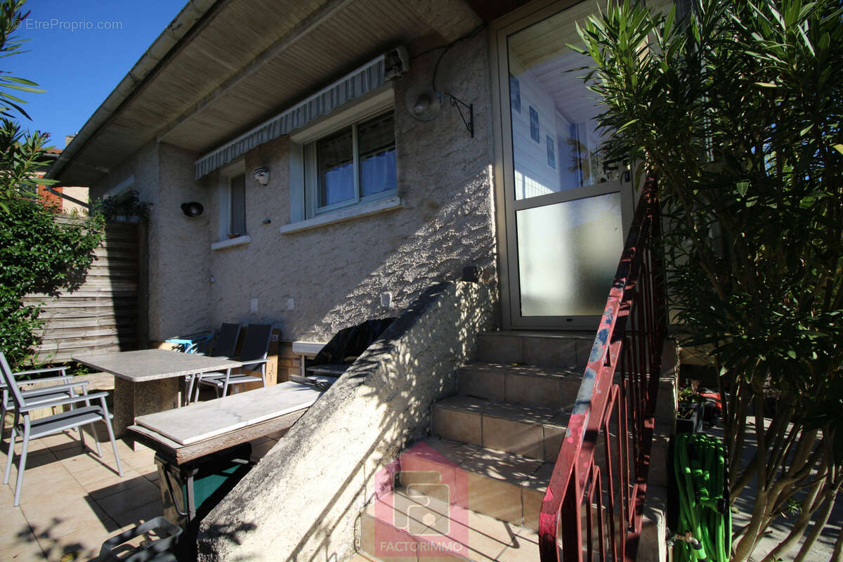 Maison au cœur de Puy l'Evêque - photo 5