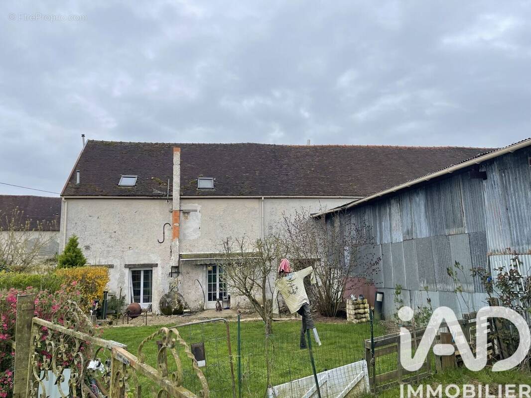 Photo 1 - Maison à MONTMIRAIL