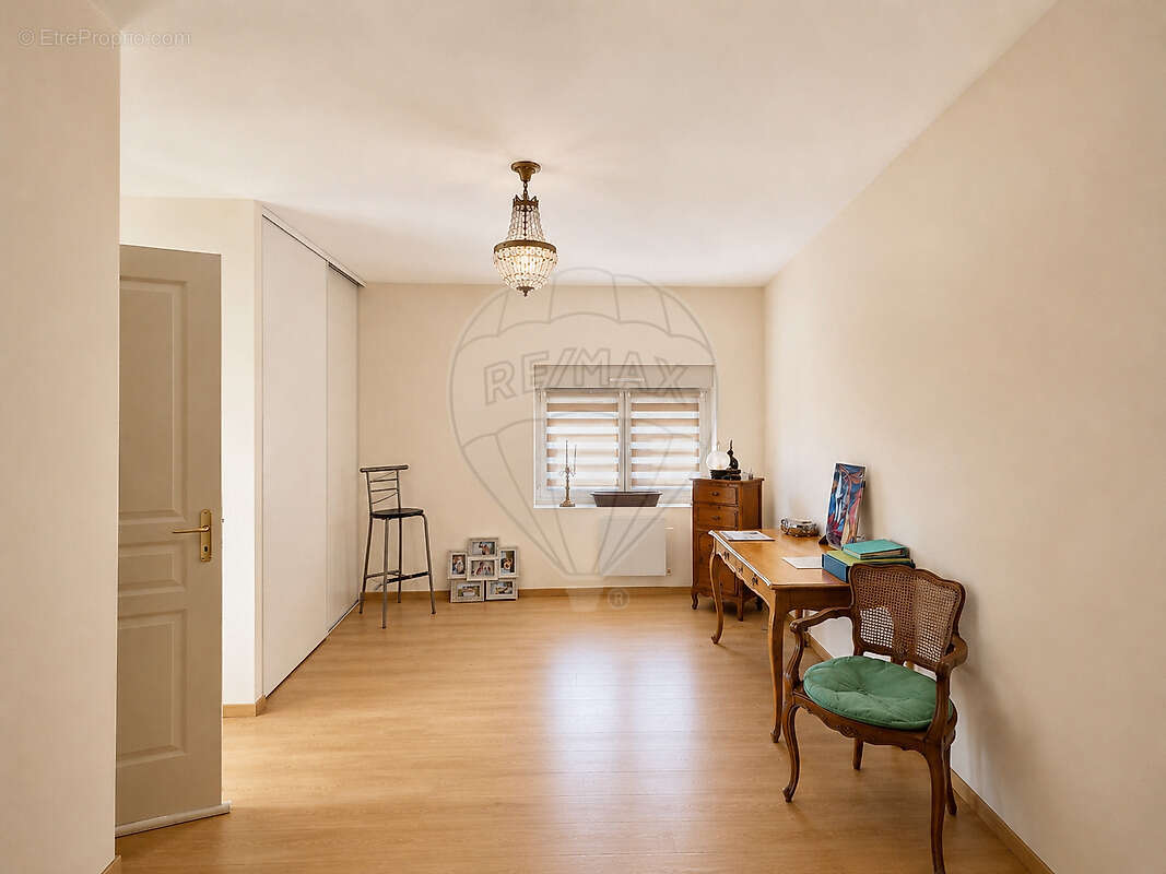 Appartement à LES CHERES