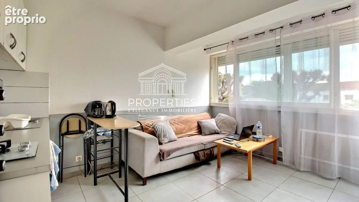 Bormes - la faviere t2 - 27m²  - parking commun - photo 2