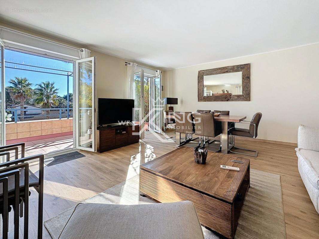 Appartement à SAINT-RAPHAEL