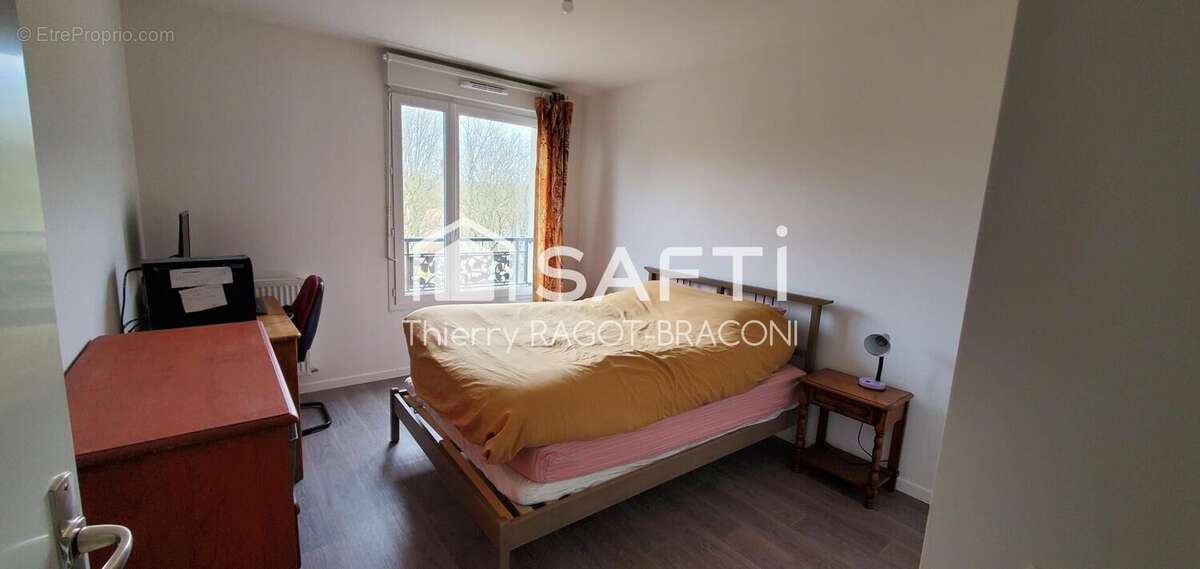 Photo 4 - Appartement à JOUY-LE-MOUTIER