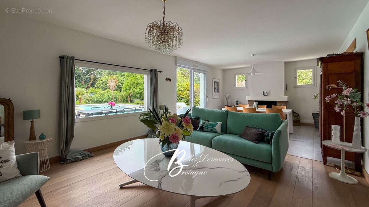 A vendre belle contemporaine avec piscine et terrain constructible à 900m d'une superbe plage, Finistère sud - photo 8