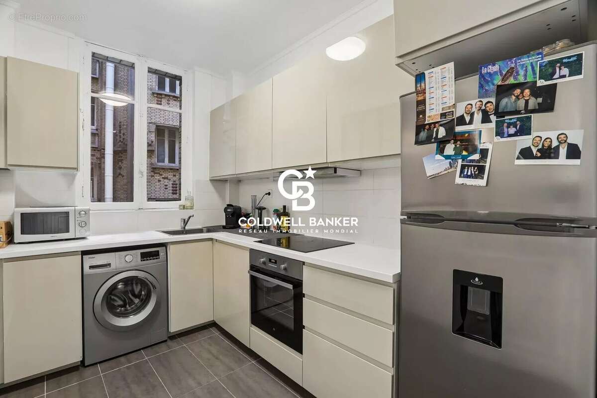 Appartement à PARIS-11E