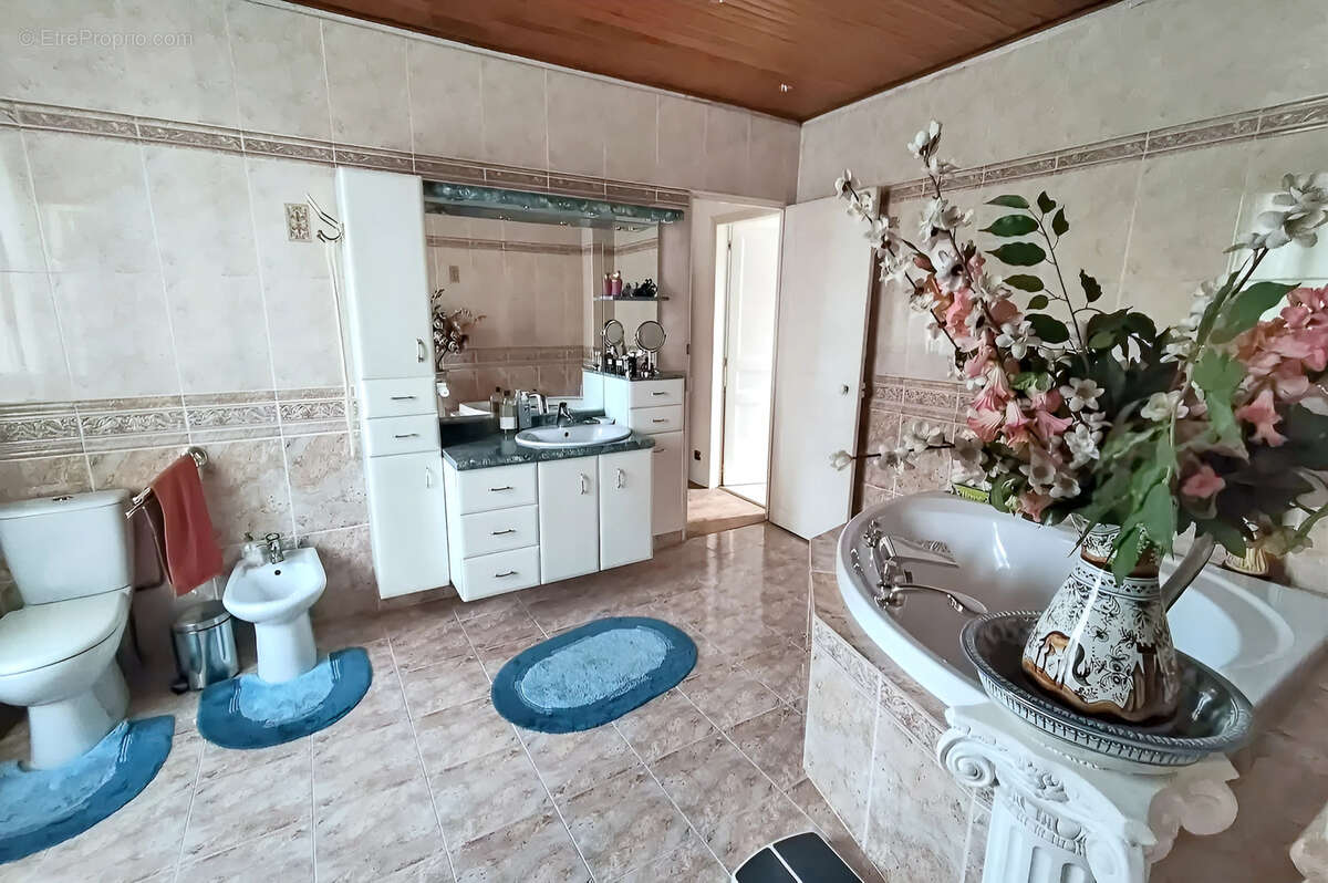 Maison à VILLENOY