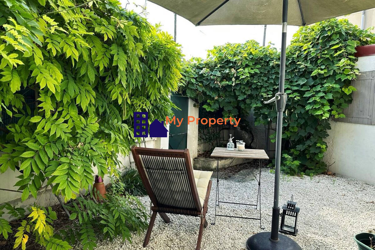 Appartement à HOUILLES