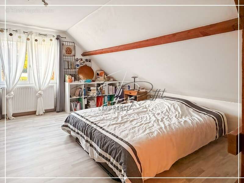 Maison à BREUIL-LE-VERT