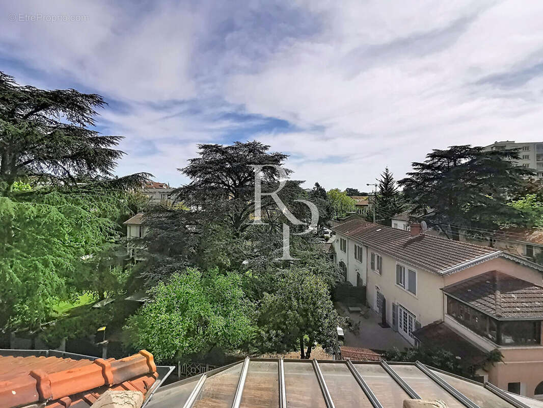 Appartement à LYON-5E