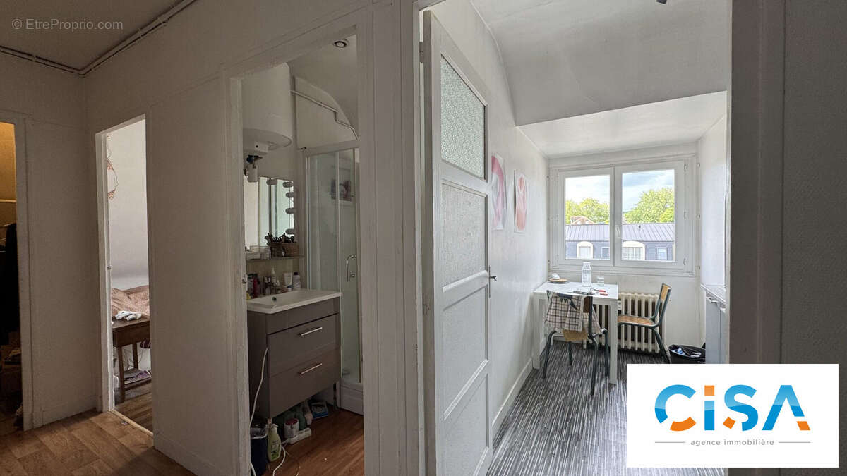 Appartement à COMPIEGNE
