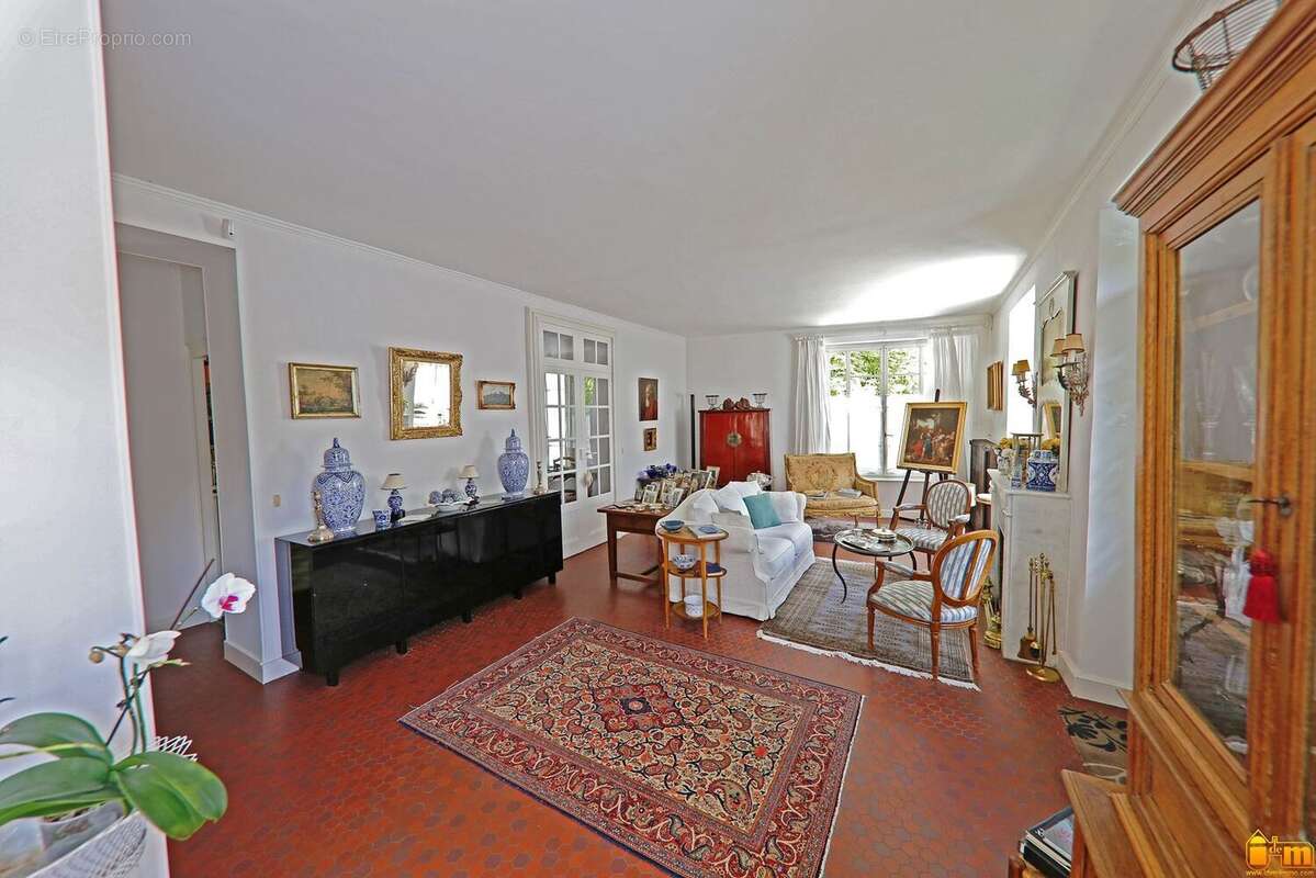 Maison 195 m² à Mereville  - photo 7