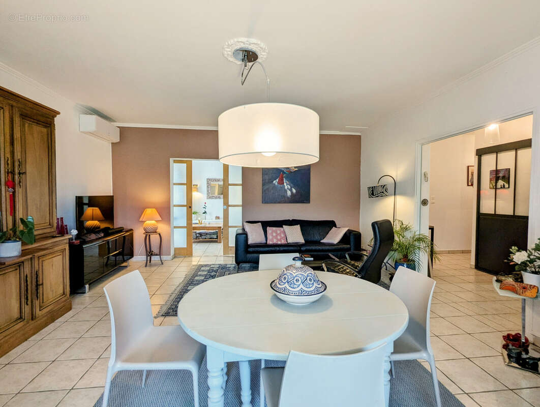 Maison à LAMALOU-LES-BAINS