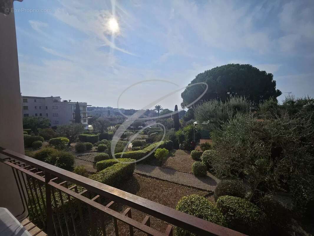 Appartement à ROQUEBRUNE-CAP-MARTIN