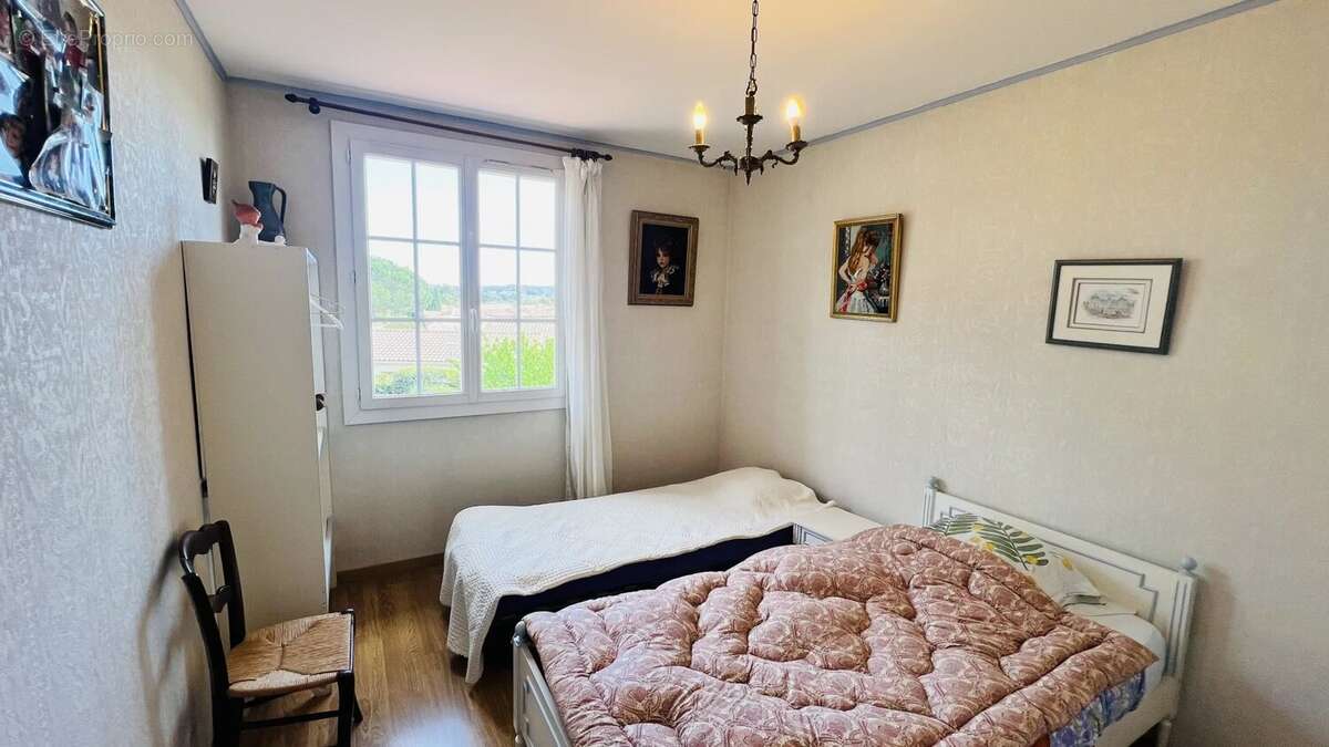 Maison à VENELLES