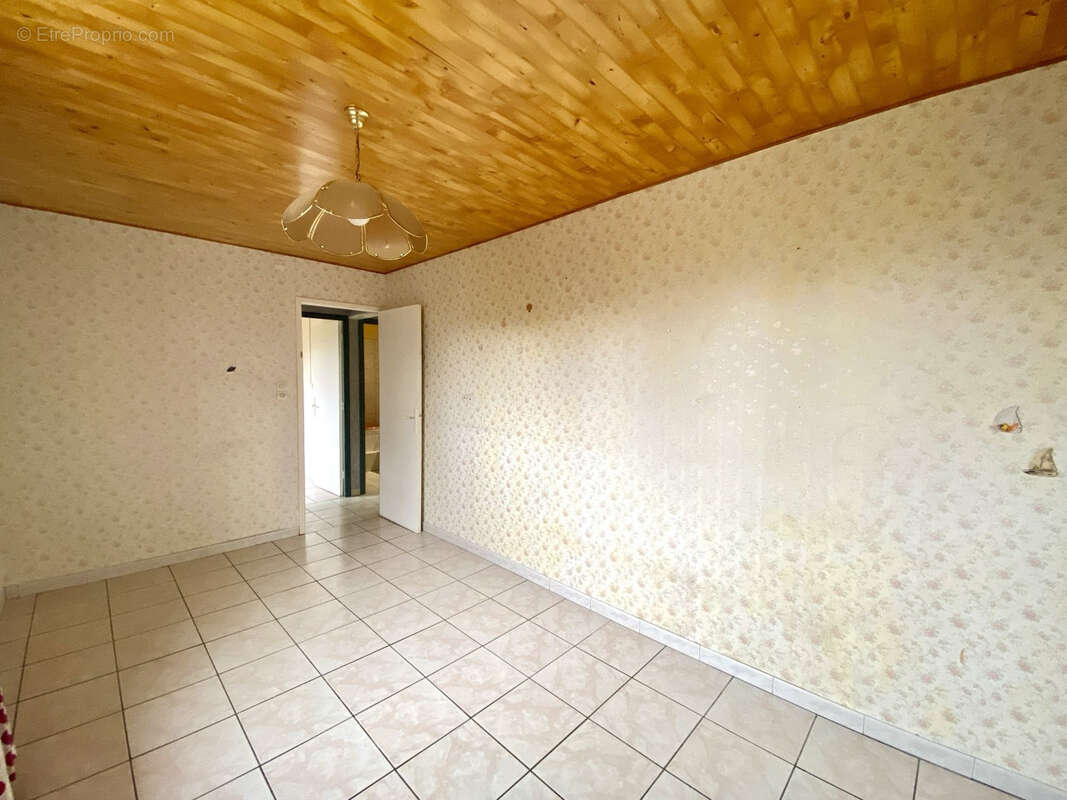 Appartement à ROUSIES