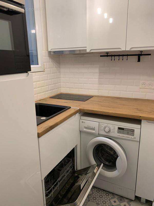 Appartement à PARIS-18E