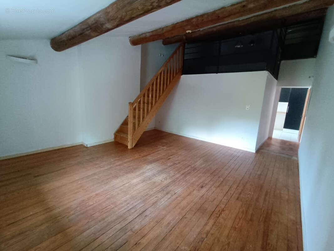 Vaison centre / appartement 67m2, + 2 mezzanines, vue degagee - photo 6