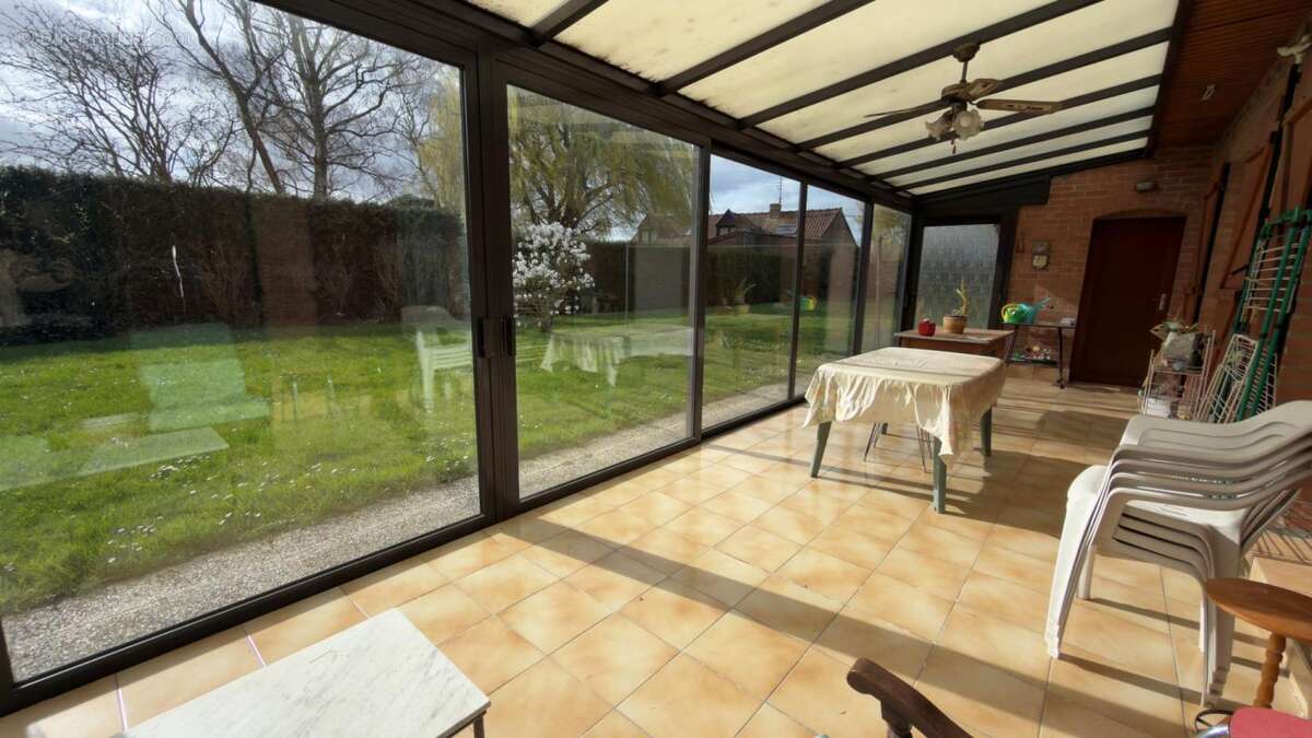 Maison à ENNETIERES-EN-WEPPES