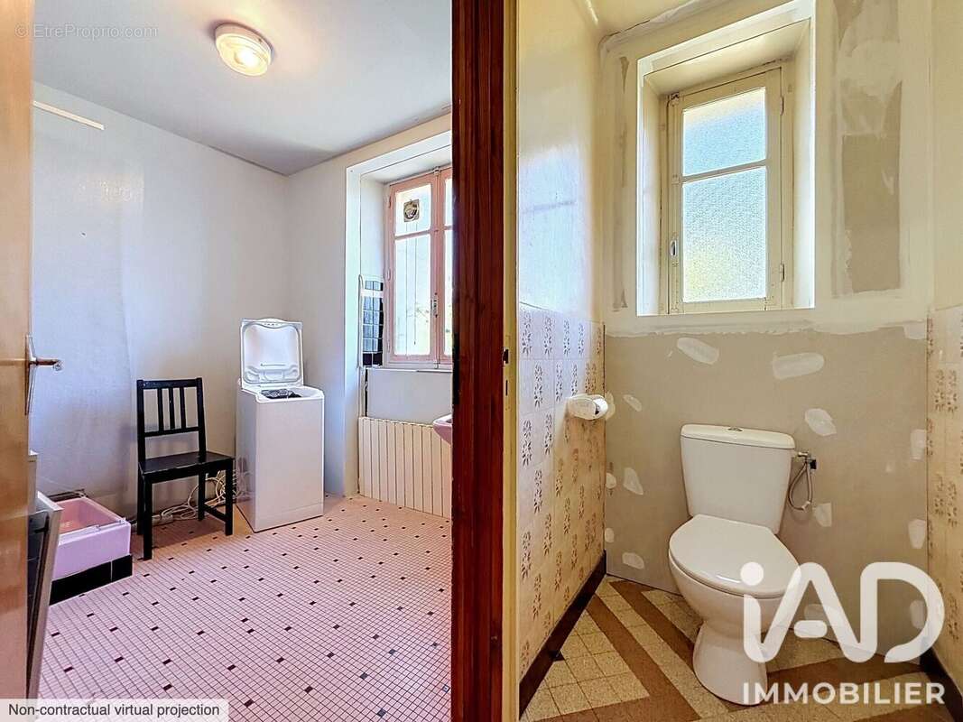 Photo 8