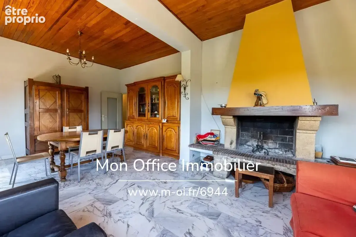 Référence : 6944-DVI. - Maison Individuelle - 4 pièce plain pied proche secteur de La Torse - photo 3