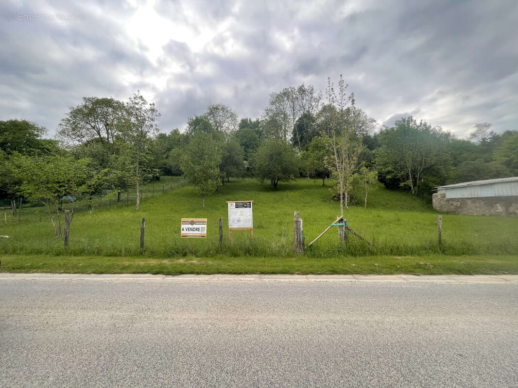 Terrain à RAIVAL